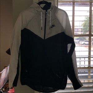 Nike Tech hypermesh windbreaker